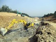 Dù tỷ lệ giải ngân vốn đầu tư công đạt thấp, song tỷ lệ vốn đầu tư thực hiện trong 4 tháng qua có xu hướng tích cực hơn năm ngoái. Ảnh: Đức Thanh