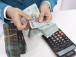 Lãi lớn trong 6 tháng đầu năm, song chất lượng tài sản của nhiều ngân hàng đang suy giảm. Ảnh: Dũng Minh