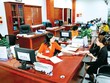 Phát phiếu trả kết quả làm thủ tục hành chính của Sở Kế hoạch và Đầu tư Hải Dương Ảnh : T.C