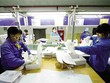 Doanh nghiệp rất mong các địa phương cũng hành động quyết liệt như Chính phủ giúp họ sớm phục hồi sản xuất. Ảnh: Đ.T