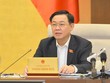 Chủ tịch Quốc hội Vương Đình Huệ phát biểu tại phiên họp.