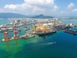 Bình Định luôn xác định nền kinh tế công nghiệp, dịch vụ tiếp tục là đầu tàu dẫn dắt tăng trưởng Ảnh: Nguyễn Dũng