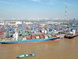 Nếu thu phí cảng biển, doanh nghiệp sẽ càng khó khăn hơn. Ảnh: Lê Toàn