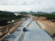 Thi công cao tốc Bắc - Nam đoạn Mai Sơn - Quốc lộ 45.