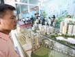 Nhiều người mua nhà để ở đang khó tiếp cận vốn ngân hàng. Ảnh: Dũng Minh