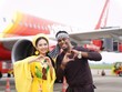 “Chị Hằng” Huỳnh Nguyễn Mai Phương bất ngờ vui Tết Trung Thu trên chuyến bay Vietjet