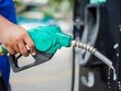 Bất cập về cơ cấu tính giá cơ sở xăng dầu đã được Bộ Công thương nêu ra không ít lần nhưng chưa được giải quyết.
