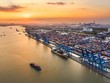 Hoạt động xuất nhập khẩu nhộn nhịp là cơ hội tốt cho ngành logistics