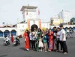 TP.HCM: Người dân nô nức du xuân, “check in” trung tâm thành phố 
