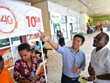 Doanh nghiệp tuần qua: Viettel Global vượt 1 tỷ USD doanh thu; Golden Gate trở lại; Ahamove cho thuê xe VinFast; Trung Nguyên đến Hàn Quốc