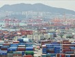 Cảng hàng hóa ở Busan, Hàn Quốc. Ảnh minh họa: AFP/TTXVN