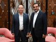 Tỷ phú Ấn Độ Gautam Adani và Chủ tịch Tập đoàn Vingroup Phạm Nhật Vượng tại cuộc gặp ngày 8/11. Ảnh: The Week 