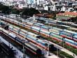 Các đoàn tàu của Tổng công ty Đường sắt Việt Nam tại ga Hà Nội.