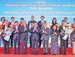 Chủ tịch Quốc hội Vương Đình Huệ, Phó Thủ tướng Trần Hồng Hà và lãnh đạo tỉnh Phú Yên chúc mừng các nhà đầu tư được trao quyết định chủ trương, chứng nhận đầu tư, điều chỉnh chủ trương đầu tư…