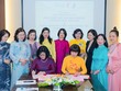 Đại diện HNEW và VWFE cùng ký Thỏa thuận hợp tác giữa hai bên