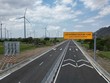 Cao tốc Cam Lâm - Vĩnh Hảo đi ngang qua dự án điện gió tại tỉnh Ninh Thuận.