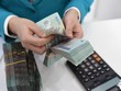 Đa phần ngân hàng ghi nhận giảm biên lợi nhuận trong năm 2024. Ảnh: Dũng Minh