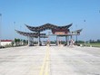 Bộ Giao thông - Vận tải sẽ trình cấp có thẩm quyền Đề án tháo gỡ khó khăn vướng mắc tại một số dự án BOT giao thông. Trong ảnh: Trạm thu phí BOT cầu Thái Hà 