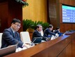 Đa số đại biểu bấm nút tán thành với đề xuất của Chính phủ. 