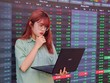 VN-Index chịu áp lực điều chỉnh, bất động sản bước vào chu kỳ tăng trưởng mới