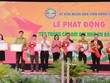 Đại diện C.P. Việt Nam (thứ 2 từ phải sang) nhận bằng khen từ UBND tỉnh Đồng Nai.