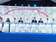 Phó thủ tướng Mai Văn Chính và lãnh đạo tỉnh Bình Dương phát lệnh lễ khởi công Dự án.