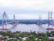 Hàng loạt công trình hạ tầng giao thông trọng điểm được đầu tư xây dựng trên địa bàn tỉnh Vĩnh Long. Trong ảnh: cầu Mỹ Thuận bắc qua sông Tiền 