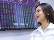 Dòng tiền lan tỏa trên thị trường tạo điều kiện cho cổ phiếu của doanh nghiệp đang trong quá trình tái cơ cấu tăng giá