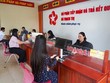 Người dân xã Thạch Trị (Hà Tĩnh) thực hiện thủ tục hành chính. Ảnh: Báo Hà Tĩnh.