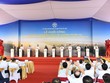 Thủ tướng Phạm Minh Chính và các đại biểu thực hiện nghi thức khởi công Dự án đầu tư xây dựng cầu Tứ Liên và đường hai đầu cầu