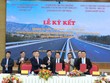 Lễ ký kết Hợp đồng xây dựng - kinh doanh - chuyển giao (BOT) đối với Dự án đường bộ cao tốc Tân Phú (tỉnh Đồng Nai) - Bảo Lộc (tỉnh Lâm Đồng) theo phương thức đối tác công tư (PPP). Ảnh: H.S 