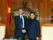 Thủ tướng Nguyễn Tấn Dũng và Đại sứ Anh Giles Lever tại buổi tiếp. Ảnh: VGP