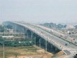 Cầu Thanh Trì trên địa bàn Hà Nội, một công trình được xây dựng bằng vốn ODA