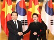 Chủ tịch Quốc hội Nguyễn Thị Kim Ngân đón Chủ tịch Quốc hội Hàn Quốc Chung Sye-kyun (Ảnh: Quochoi.vn)