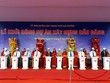 Lãnh đạo thành phố Hải Phòng cùng đại diện chủ đầu tư và liên danh nhà thầu nhấn nút khởi công xây dựng cầu Đăng