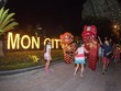 Cư dân Mon City hào hứng tham dự lễ hội Trung thu đầu tiên