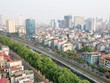 Hà Nội đang nỗ lực cải thiện mảng xanh đô thị với kế hoạch trồng 1 triệu cây xanh trên các tuyến phố. Ảnh: Dũng Minh
