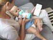 Bộ bình sữa thông minh và cảm biến tã cho em bé
