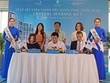 Lễ ký kết Thỏa Thuận độc quyền phát triển dự án Crystal Marina Baygiữa Tập đoàn Crystal Bay với KW Phúc An và Hoàng Mai Media