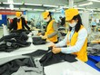 Xuất khẩu dệt may sang EU sẽ gặp khó khăn do EU đóng cửa biên giới và nhu cầu của người tiêu dùng sụt giảm.