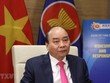 Thủ tướng Nguyễn Xuân Phúc trả lời báo chí về kết quả các hội nghị cấp cao đặc biệt (Ảnh: TTXVN)
