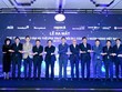 Ông Lê Huy Dũng - quyền Tổng giám đốc Vietbank (thứ 2 từ trái qua) cùng Đại diện Ngân hàng Nhà nước và các ngân hàng tại lễ ra mắt