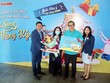 Vietbank trao giải đặc biệt 1 kg vàng cho khách hàng tham gia chương trình “Quà sang - Vàng ký”