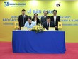 Đại diện Nam A Bank và EY Việt Nam ký kết bàn giao Giao phẩm Dự án Triển khai chuẩn mực báo cáo tài chính quốc tế IFRS