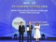 Đại diện Nam A Bank nhận giải thưởng Vietnam ESG Awards 2024