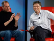 Steve Jobs và Bill Gates trong diễn đàn năm 2007. Ảnh: CNET