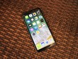 Phone X nhái có ngoại hình và giao diện khá giống iPhone X.