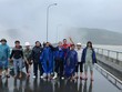 Người dân trên đập thủy điện Sông Tranh 2 vào sáng ngày 6/11/2017