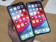 iPhone Xs (bên phải) không hấp dẫn người dùng bằng iPhone Xs Max (bên trái).