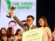Thí sinh Quách Hà Bình, quán quân I-INVEST! 2019 đến từ trường Đại học Kinh tế Quốc dân.